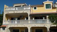 Appartamento con 3 Camere da Letto