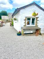 Romantic log-burner Cornish Cottage private garden dogs welcome - Bed and Breakfast