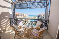 Premium sea view 2 bedrooms 2 bathrooms apartment located within Gravity Hotel & Aquapark Hurghada - B&B Hurghada