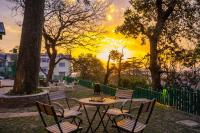 B&B Shimla - StayVista at Nau Nabh Cottage - Paradisiacal Abode - Bed and Breakfast Shimla