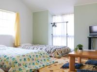Camera Superior Femminile con Bagno in Comune