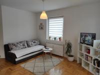 Stari Cerak - Ferienwohnung