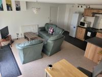 RentUnique Spinney SpaciousSuper Snug 1 bed home. - Bed and Breakfast Ifield