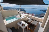 SUITE SCOGLIERA CON VISTA CALDERA E JACUZZI® ESTERNA 