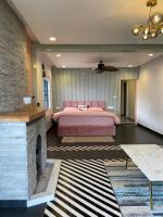 Familiensuite mit Balkon