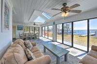 B&B Pensacola - Updated Waterfront Escape with Dock and Fire Pit - Bed and Breakfast Pensacola