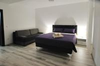 Familienzimmer mit Doppelbett