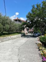 Apartment Karlić 2 - B&B