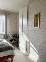 EXQUISITE FOLK VICTORIAN ONE-BED HOUSE: - B&B Leeds