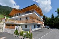 Alpenchalet Zillertal - Bed and Breakfast Hippach