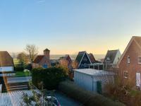 Wunderschöne Ferienwohnung mit Feldblick und Balkon, mit kostenlosem Wlan und Strandfahrrad, Haustiere erlaubt - B&B Börgerende-Rethwisch