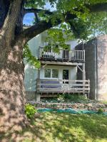 Le Maine N 5 FLEAC - Logement entier avec 3 suites SDB - Balcon - B&B