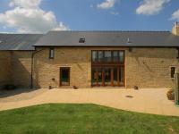 B&B Balerno - Tithe Barn, Lyneham - Bed and Breakfast Balerno