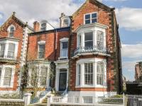 Esplanade Gardens, Apartment 1 - B&B