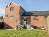 B&B Church Stretton - Old Hall Barn 2 - Bed and Breakfast Church Stretton