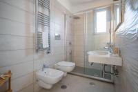 Deluxe Double Room with Balcony and Sea View