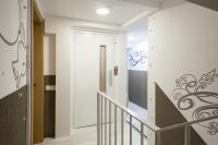 Apartment with Shower