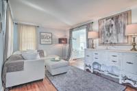 Chincoteague Island Cottage about 2 Mi to Beaches - B&B Chincoteague