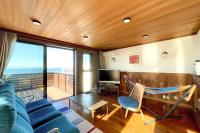 B&B Hayama - Hayama Ocean View Villa -葉山 海を見渡す家- - Bed and Breakfast Hayama