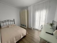 Single Room with Shared Bathroom and Shared Terrace