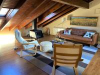 Espléndida casa en el centro de Llivia con piscina - B&B Llívia