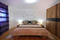 Apartment Luti Pula - Bed and Breakfast Pula