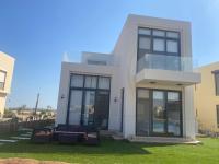 Tawila, 4 Bedroom Villa, Brand new, directly on a lagoon - B&B