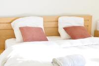 APPART 2P AVEC PARKING ET BALCON - gare val d'europe 5mn - disney 10mn - Chambres d'hôtes Montévrain