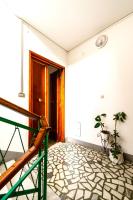 Hostly - The Urban Garden House - 3 Bedrooms, Garden, Great Location! - Chambres d'hôtes Pise