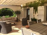 Villa con 2 Camere da Letto