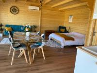Chalet Loda cosy spa privé - B&B Roussayrolles