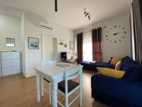 B&B Tirana - Cozy Apt in Mangalem21 Wifi/Ac/Netflix - Bed and Breakfast Tirana