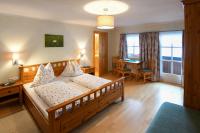 Triple Room with Garden View