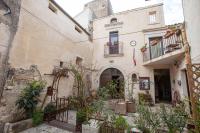 SI-Moutique Le Case degli Avi barocche ,antico abitare in grotta - B&B Modica