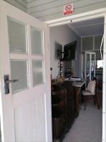 Adirondack Inn - B&B Estcourt