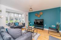 Milton 5BR House with free parking, 3.5 Bathrooms ideal for CONTRACTORS & WEEKEND stays - B&B Broughton