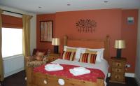 B&B Shrivenham - The Barrington Arms Hotel - Bed and Breakfast Shrivenham