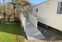 B&B West Lulworth - Emma's Escape accessible caravan at Durdle Door - Bed and Breakfast West Lulworth