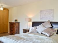 B&B Troon - The Penthouse- The Kingsley Collection - Bed and Breakfast Troon