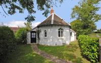 Truffle Cottage, Chichester - B&B