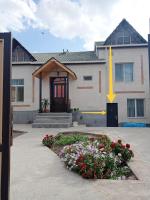B&B Vagharshapat - Julia's Place - Apartment, Garden & BBQ - Bed and Breakfast Vagharshapat