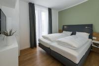 Apartment mit Balkon