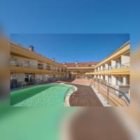 Apartamentos turísticos CHUS 2 - Bed and Breakfast