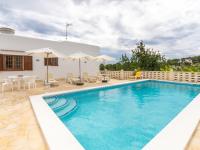 B&B Uzquiano - Holiday Home Can Pep Jaume by Interhome - Bed and Breakfast Uzquiano