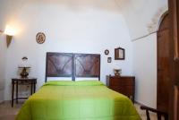 One-Bedroom Apartment with Garden View