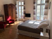 Chambre Triple avec Salle de Bains Privative