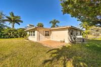 B&B Punta Gorda - Punta Gorda Home with Backyard about 1 Mile to Dtwn! - Bed and Breakfast Punta Gorda