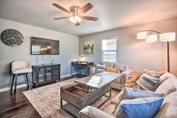 B&B Bentonville - Cozy Duplex, Walk to Bentonville City Square! - Bed and Breakfast Bentonville