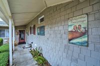 Private Fireplace! Central & Vintage Cottage - Ferienwohnung Anacortes