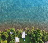 Queen Malesso Houseboat